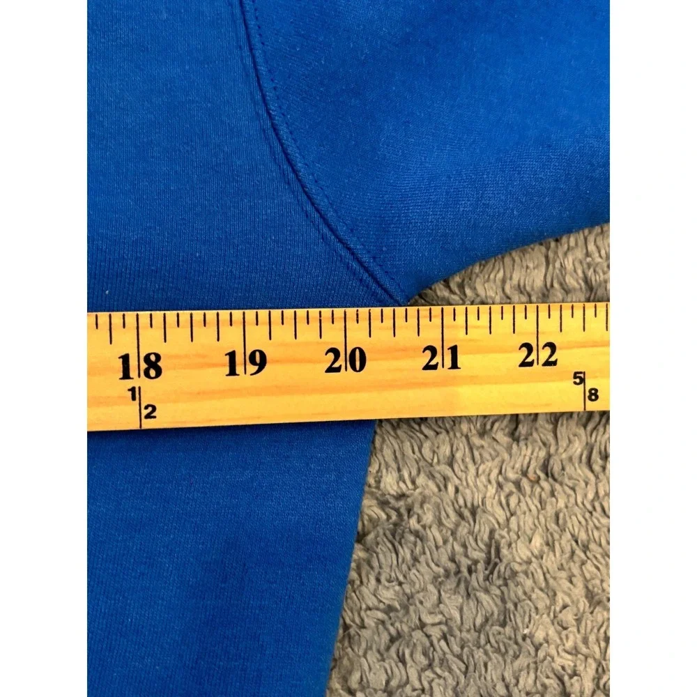 Champion Pullover Sweatshirt Script Logo Navy Blue Crewneck Mens Small Eco